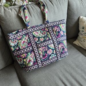 Vera Bradley large tote bag